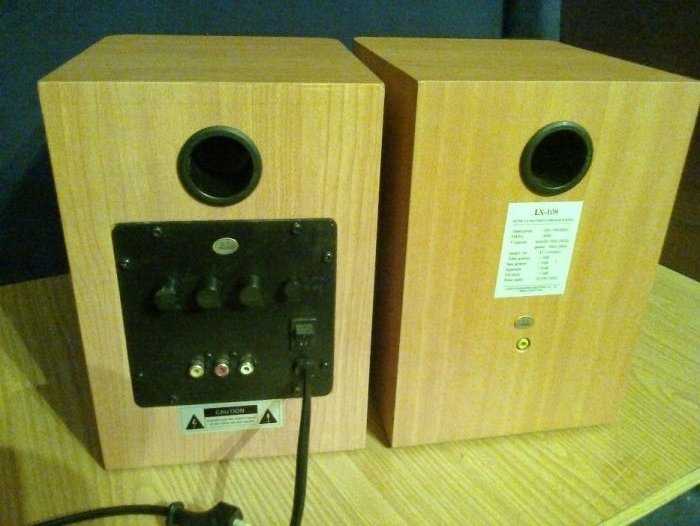 Компьютерные колонки Luxeon LX-108 (активные 2х18) состояние идеально