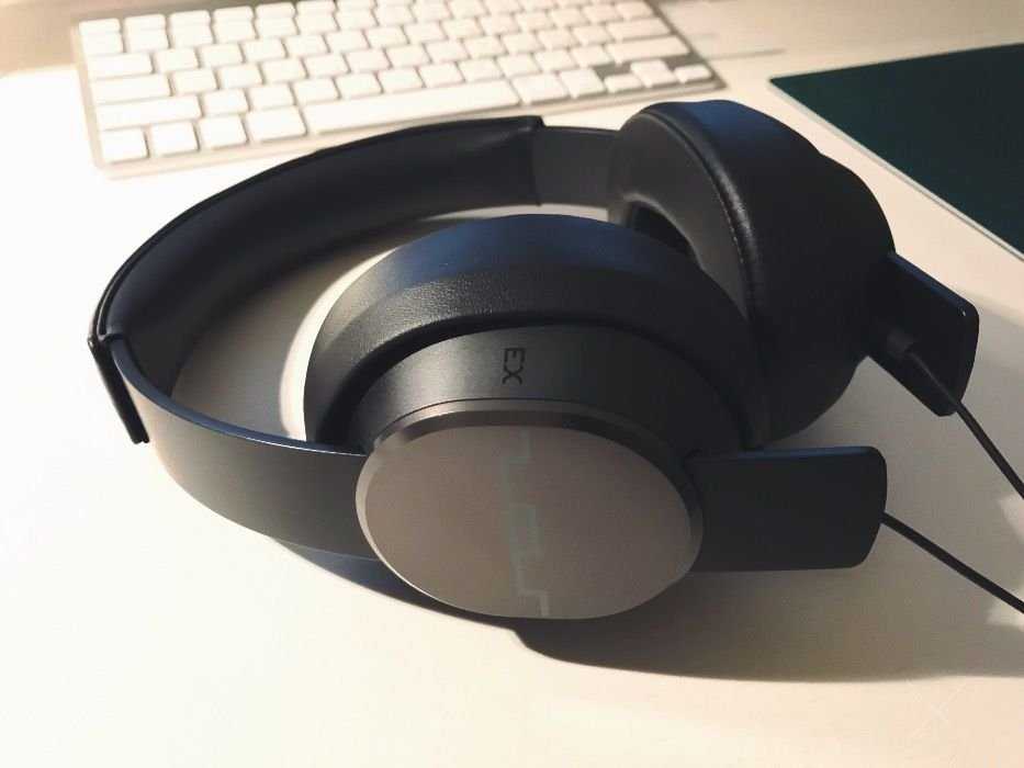 SOL REPUBLIC Master Tracks Gunmetal