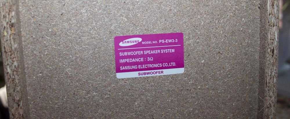 Продам сабвуфер Samsung