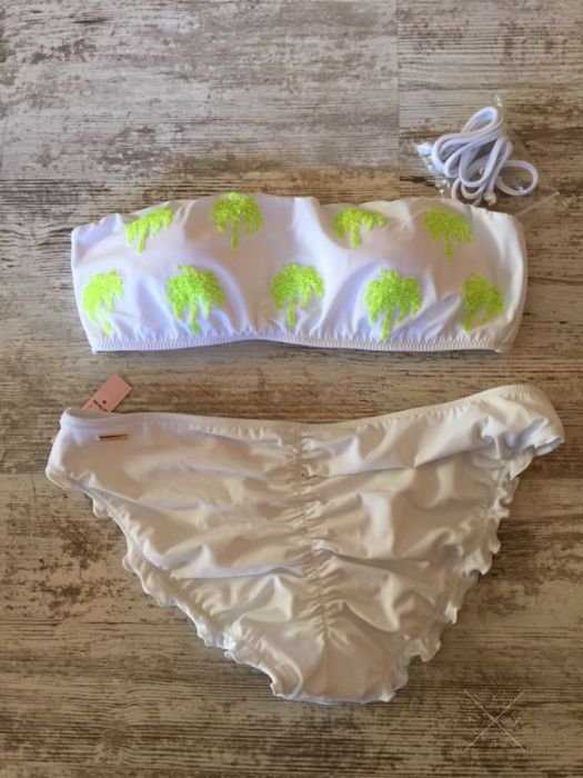 Купальники Victoria's Secret