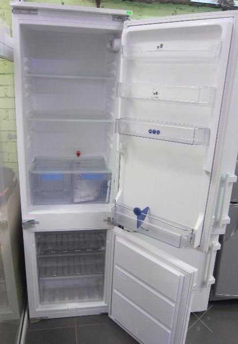 Холодильник встраеваемый фирмы Whirlpool