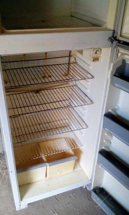 Продам трехкамерный холодильник