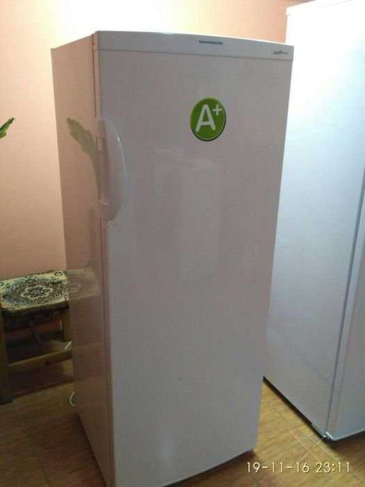 Продам морозильную камеру