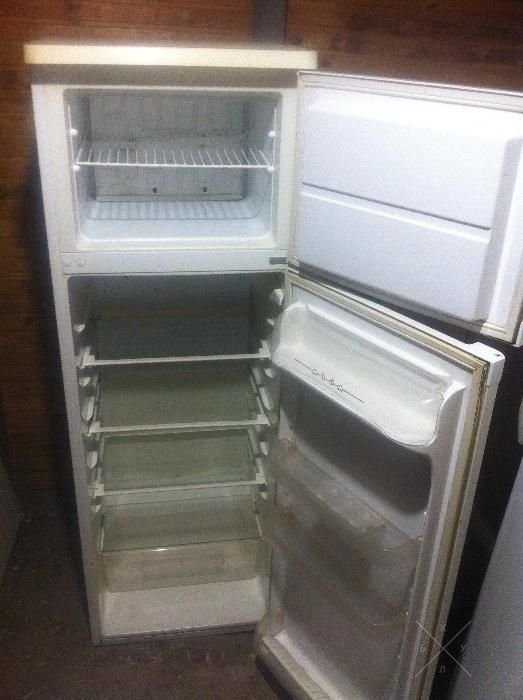 Продам холодильник "Zanussi"