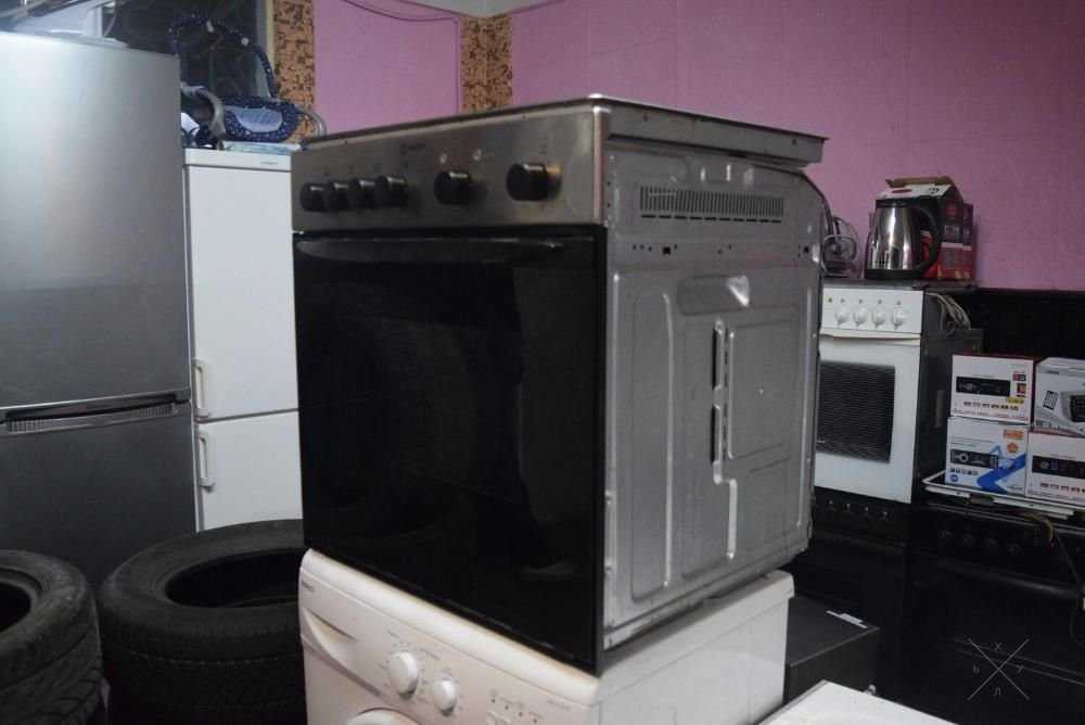 Комплект для Кухни Варочная панель + Духовой шкаф INDESIT