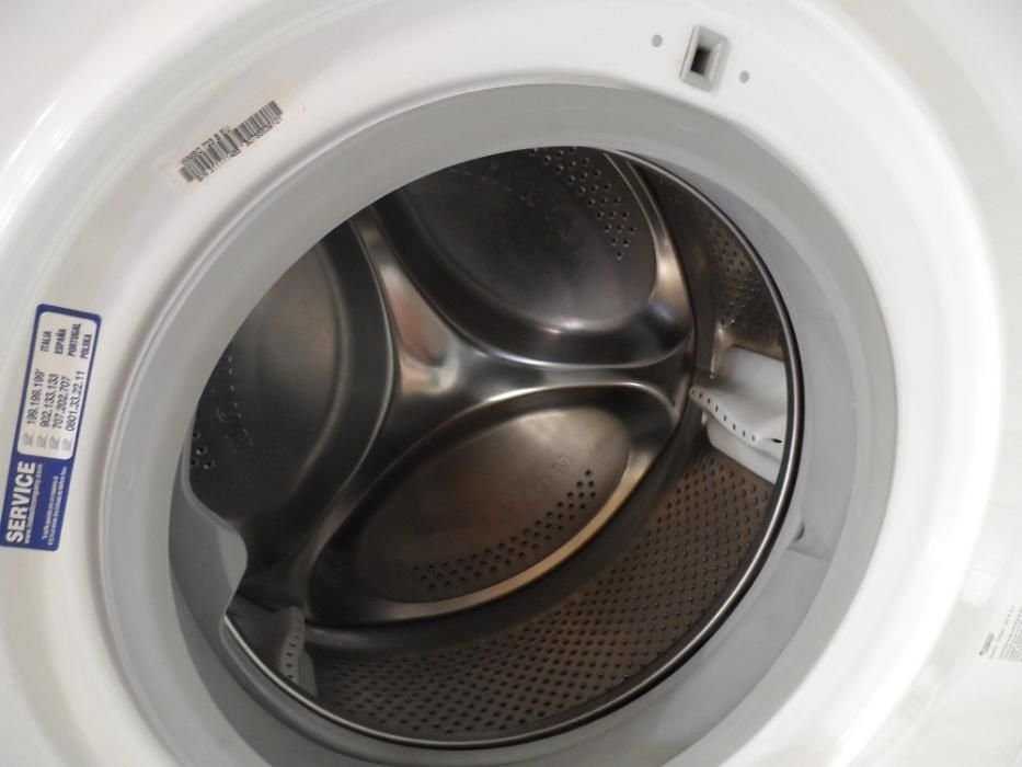 Стиральная машина HOTPOINT ARISTON