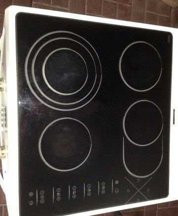 Продам электро плиту Gorenje