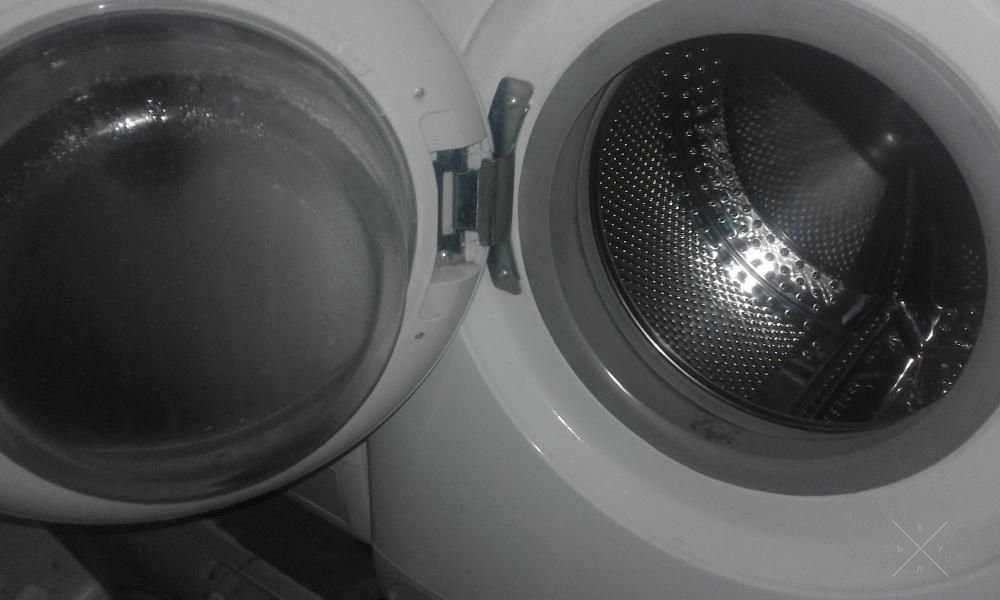 Стиральная машинка Indesit.Доставка