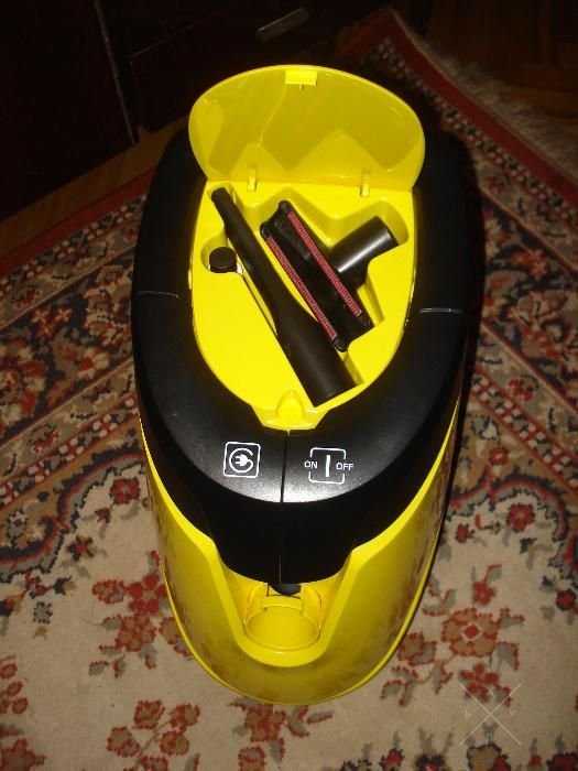 Продам пылесос Karcher с аквафильтром DS 5600