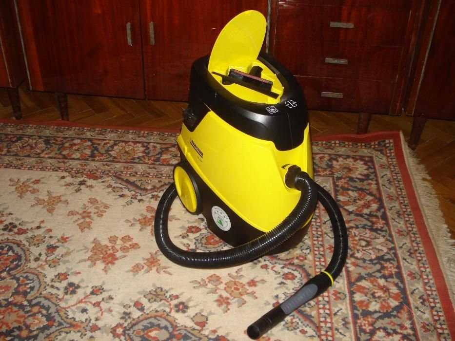 Продам пылесос Karcher с аквафильтром DS 5600