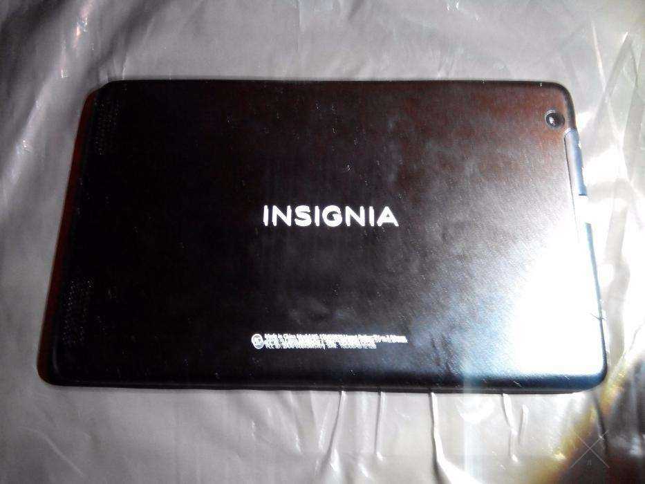 Планшет 8" Windows 8 / intel 4 core / 1 gb / 16 gb/