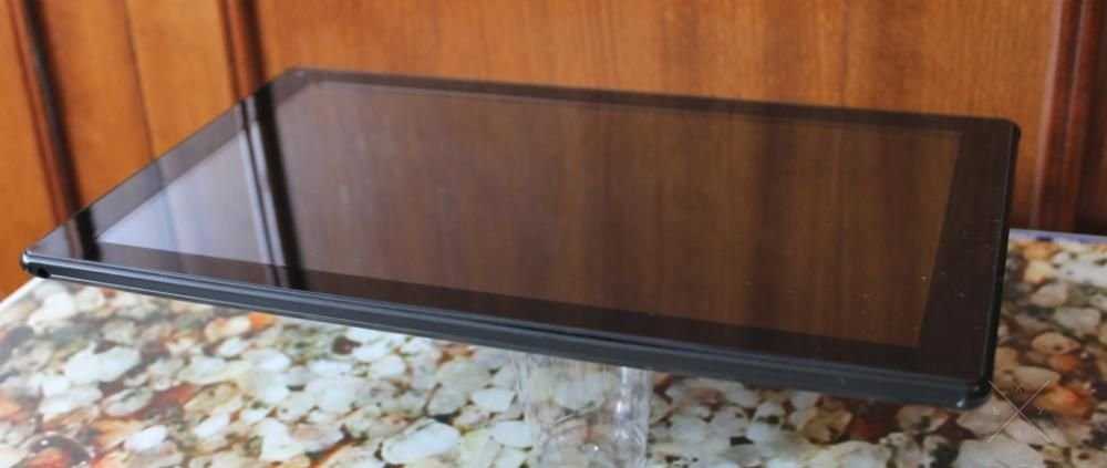 Планшет Bravis NP101 10.1" 4 ядра x 1.3 ГГц полный комплект