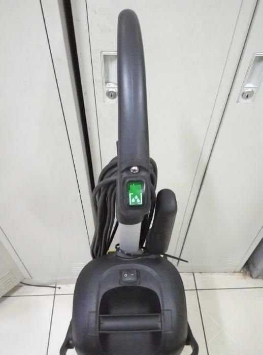 Поломойка KARCHER BR 30/4 C