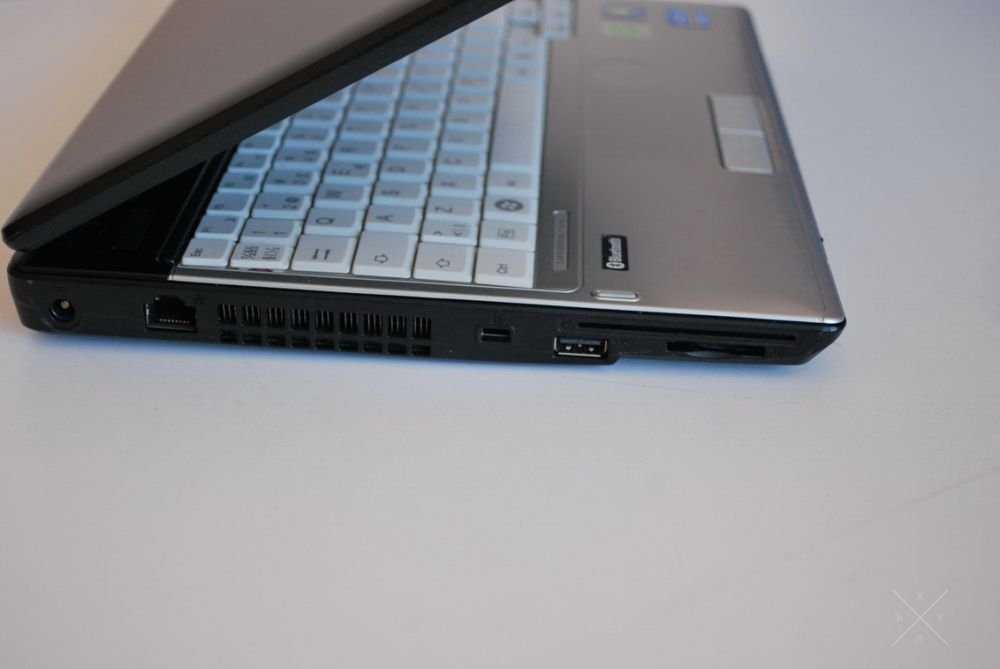 Продам Ноутбук Fujitsu LIFEBOOK P701 i3-2330M/4/320/ лучшая цена