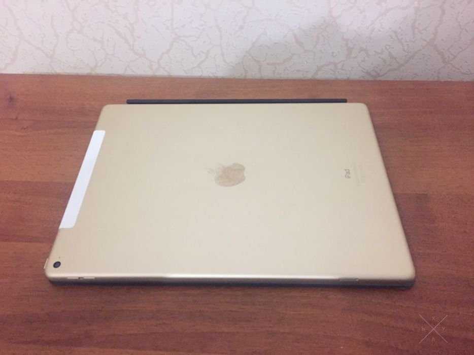 iPad Pro 12.9" Gold Wifi-Cellular новый