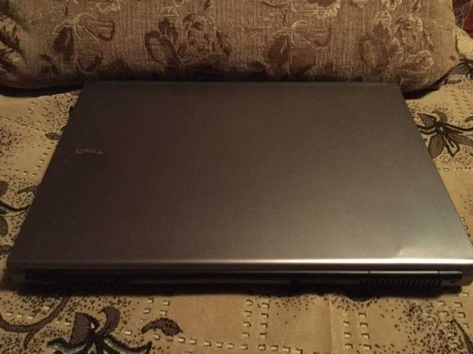 DELL Precision M6500 i7-2,66/8gb/1gb Quadro FX3800/1tb/1920x1200 17