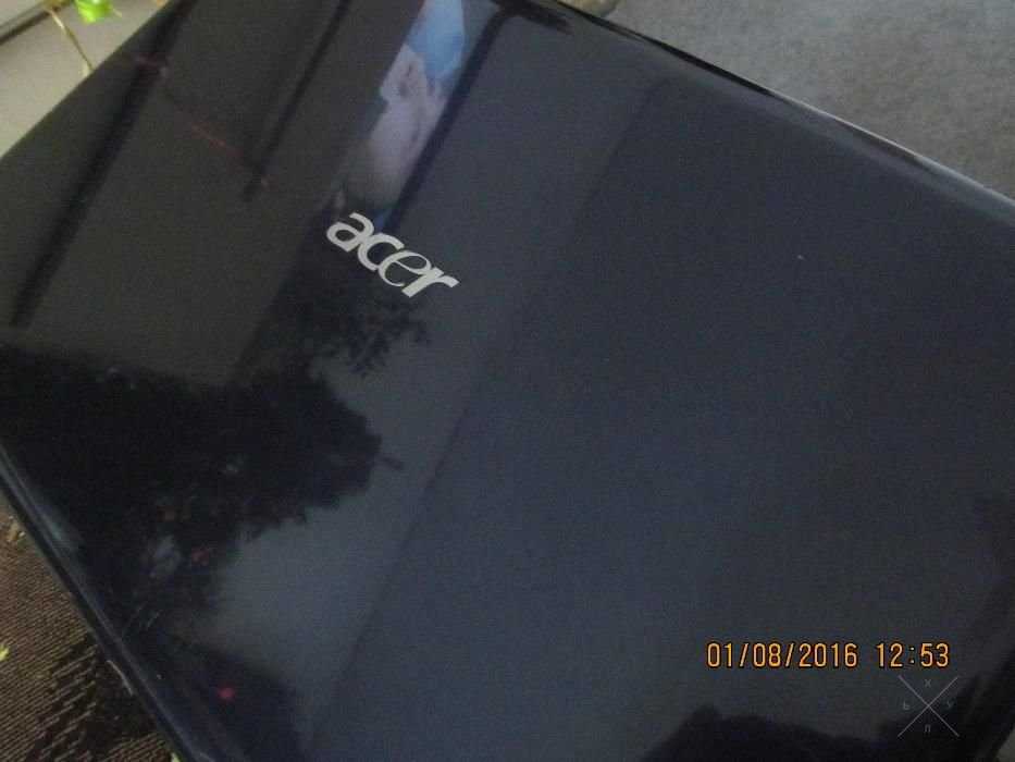 Acer Продам ноутбук сумка в подарок