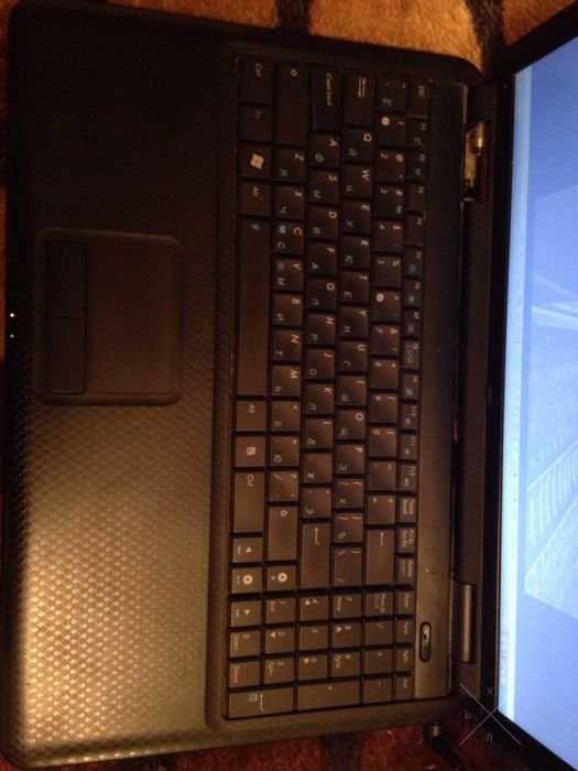 Ноутбук asus