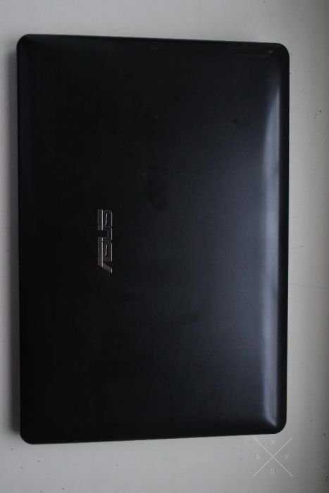 Asus EEE 1215n
