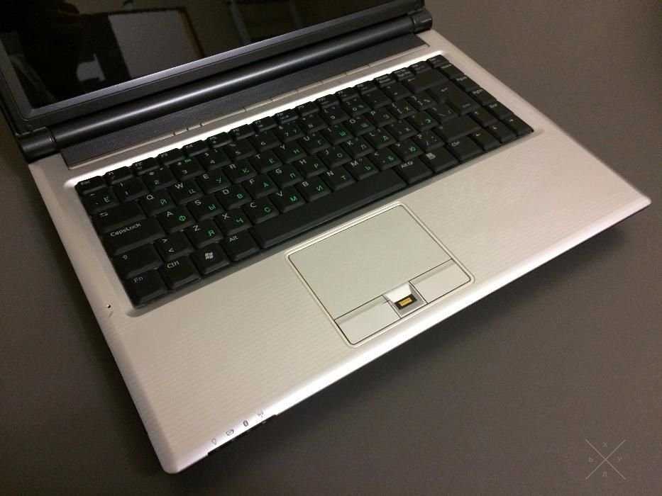 Ноутбук Asus F8Sa