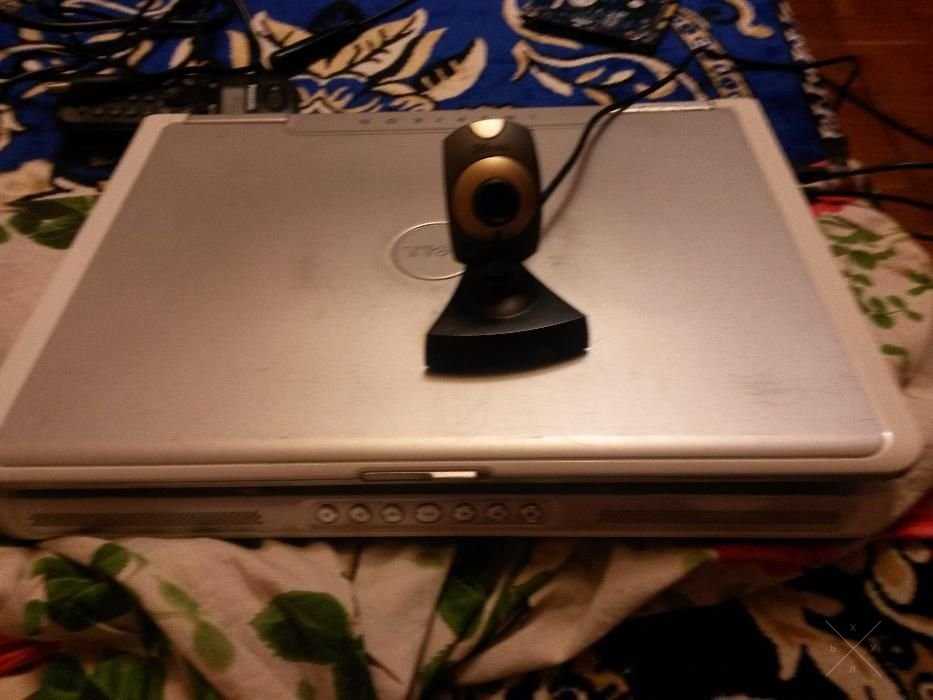 продам 2 ядерный dell inspirion e1505 с внешней камерой и сумкой