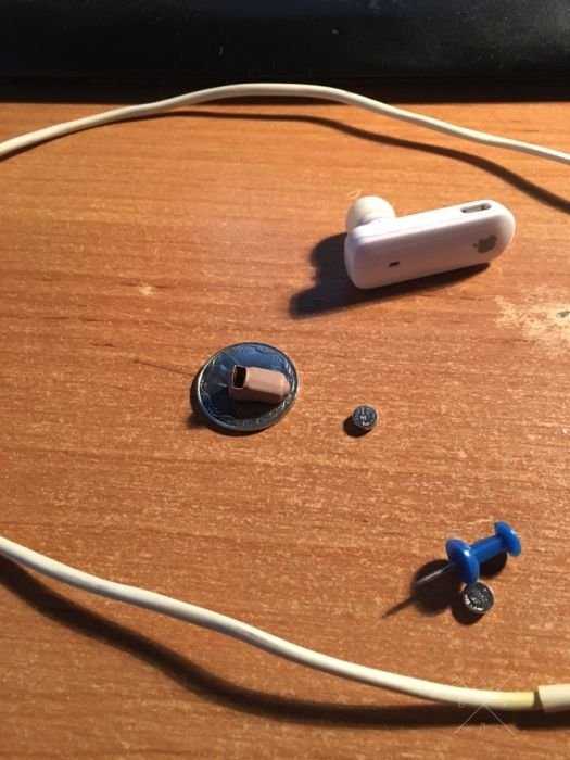 Продам bluetooth гарнитуру