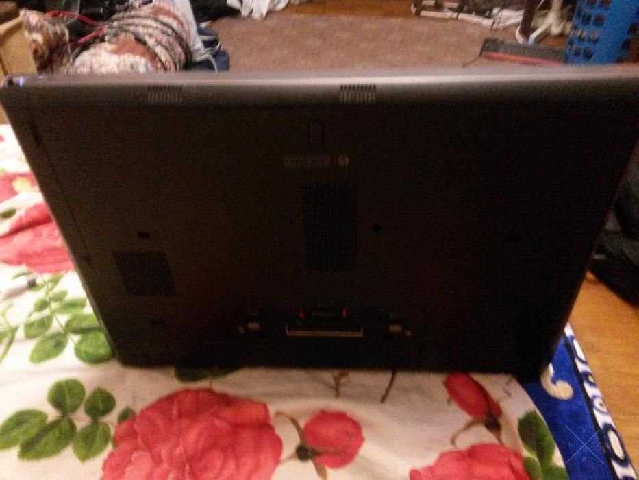 продам на i5 hp 6560b 1 террабайт c сумкой