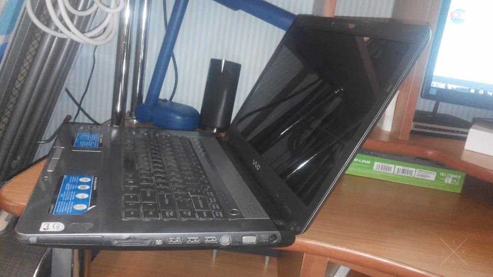 Ноутбук SONY VAIO VGN-FE31HR на запчасти