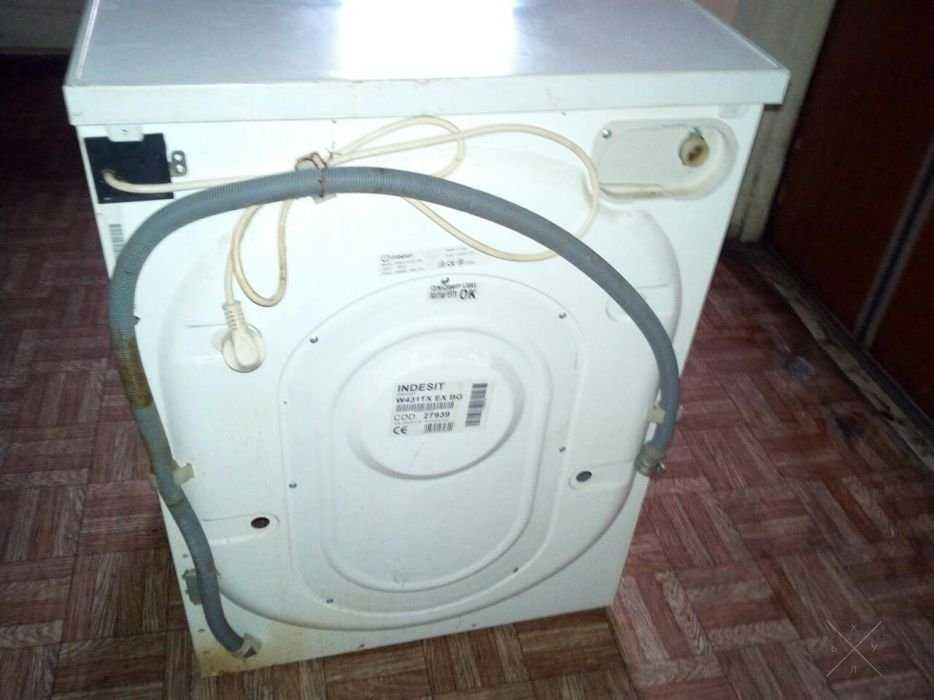 Стиралка INDESIT