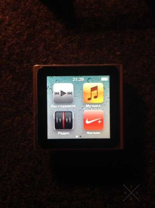 Apple iPod Nano 6 16GB Silver +два ремешка Lunatik