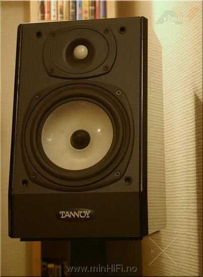 АС полочного типа Tannoy Precision P10