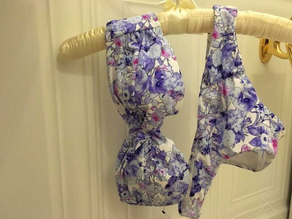 купальник Victoria's Secret Виктория Сикрет 75В плавки XS, S