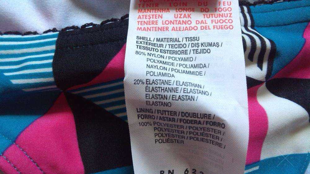 Раздельный голубой купальник в черно-розовые ромбы Пума (PUMA).