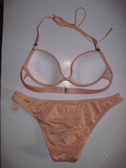 Новый купальник Victoria's Secret серия Very Sexy оригинал с шиммером