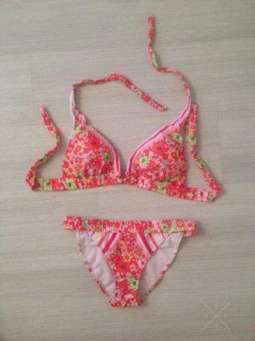 Продам купальники Victoria's Secret