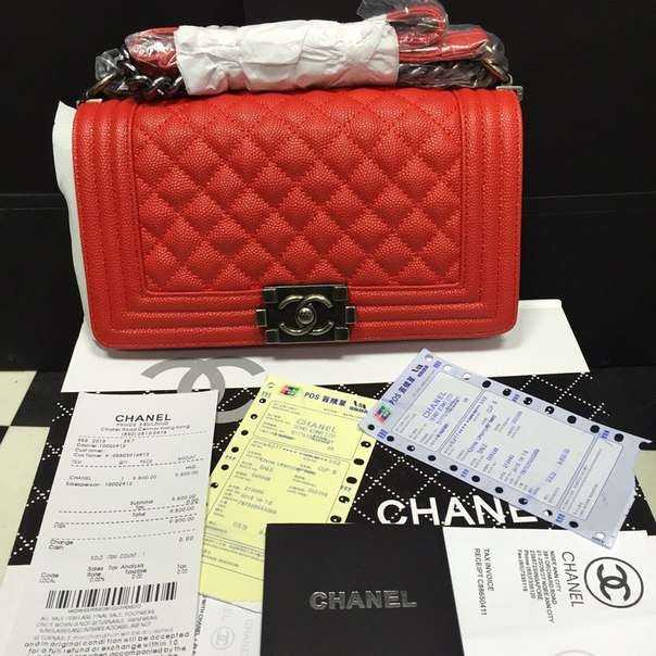 Женская сумка Chanel Boy Caviar