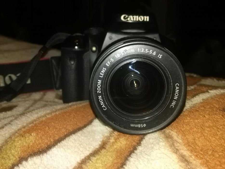 Зеркальный фотоаппарат Canon 450D
