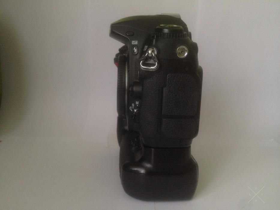 Nikon D200 профессиональный фотоаппарат