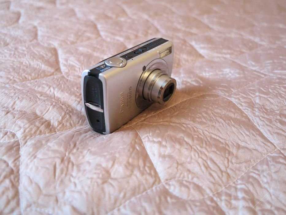 Фотоаппарат цифровой Canon Digital IXUS 860 IS на запчасти.