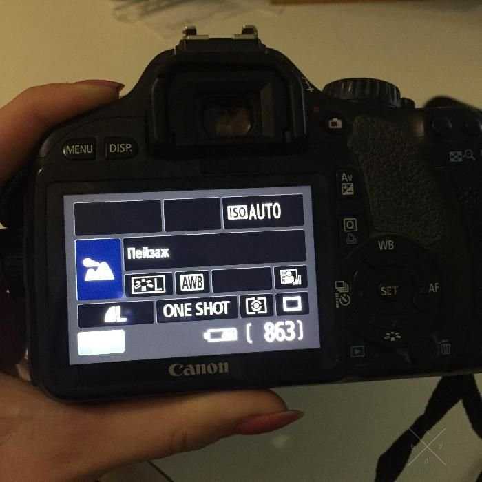 Canon eos 550d +kit 18-55 Срочно! В идеальном состоянии