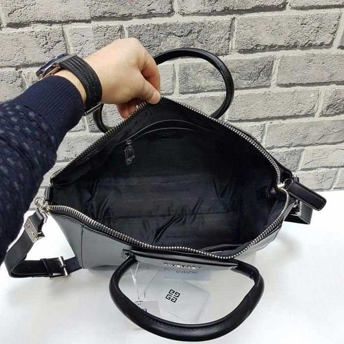 Женская сумка Givenchy Antigona Живанши