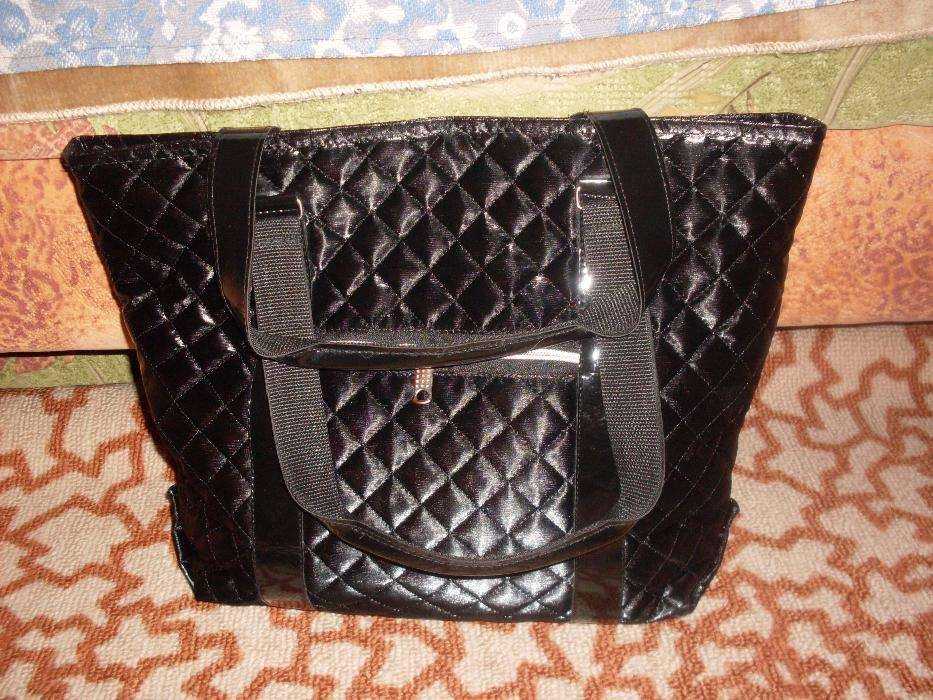 Женская стеганная сумка Prada