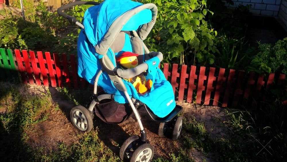 Коляска-трансформер Chicco TECH 6WD 2в1