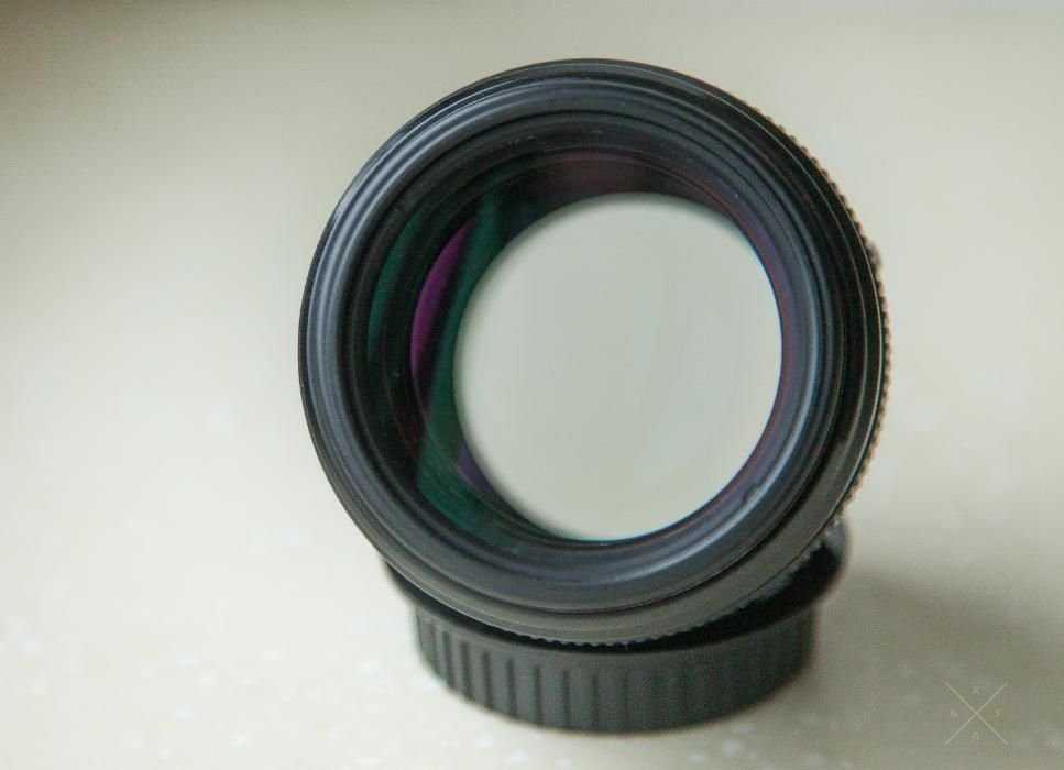 Canon EF 100 mm f/2 USM отправлю без предоплаты