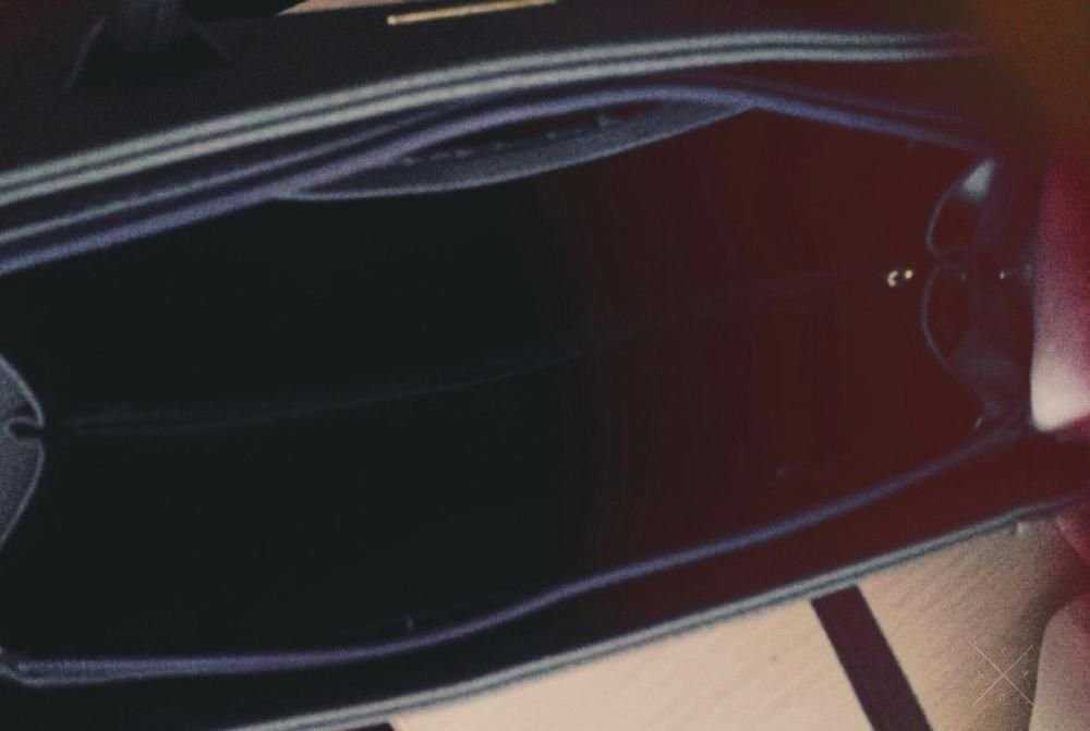 Сумка серая Burberry кожа