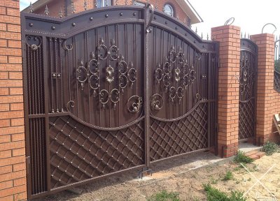 Виготовлення та Монтаж Воріт і Металовиробів від «Акабу
